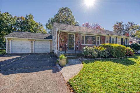 96 Clearfield Rd, Wethersfield, CT 06109 photo 1