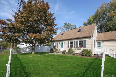 2 Ballou Rd, Branford, CT 06405 photo 1