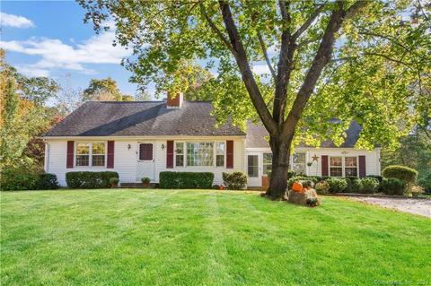 89 Stoddards Wharf Rd, Ledyard, CT 06339 photo 1