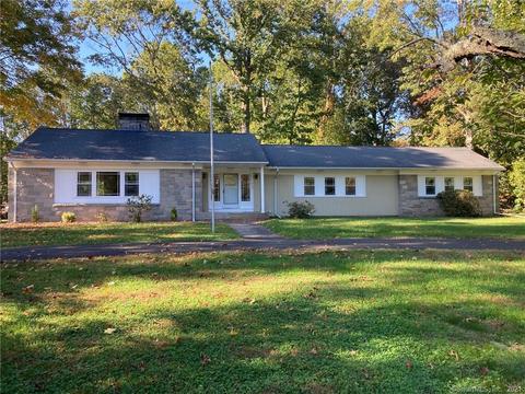 518 Summit Dr, Orange, CT 06477 photo 1