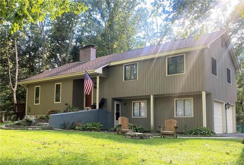 99 David Dr, Coventry, CT 06238 photo 1