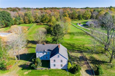 932 Pomfret Rd, Hampton, CT 06247 photo 1