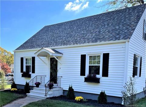 4 Pleasant Dr, Hamden, CT 06514 photo 1