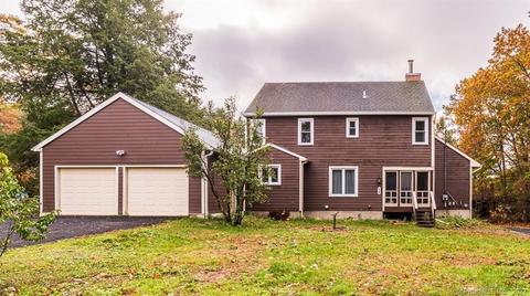 7476 Towantic Hill Rd, Oxford, CT 06478