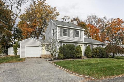 9 Stuart Dr, Danbury, CT 06811 photo 1