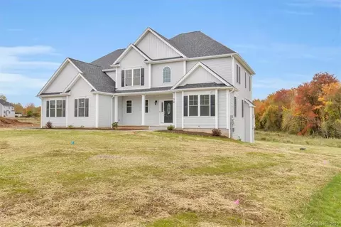 34 Stallion Dr, Glastonbury, CT 06033