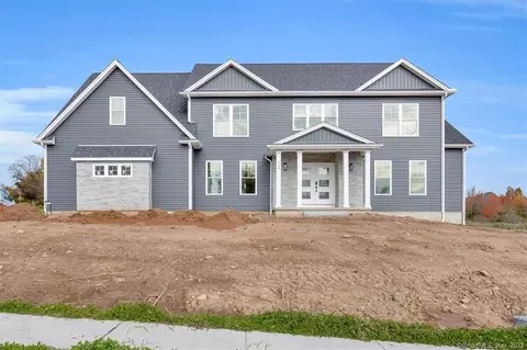 12 Stallion Dr, Glastonbury, CT 06033