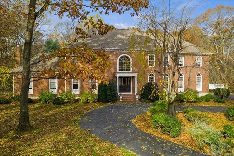 47 Cherry Gate Ln, Trumbull, CT 06611 photo 1