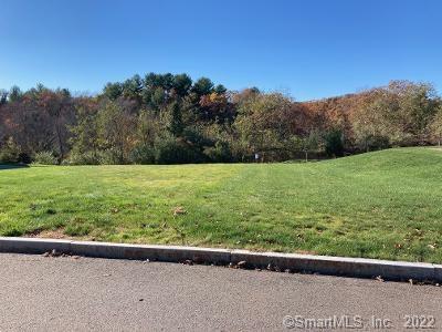 683 Vernon St, Manchester, CT 06042