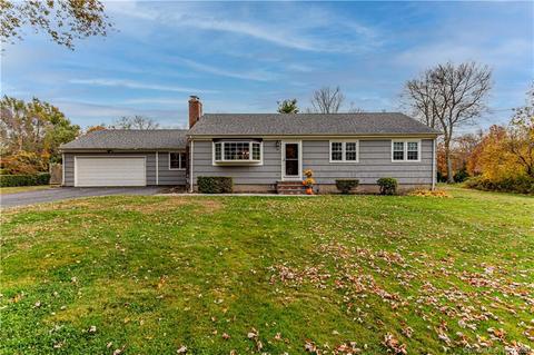 15 Wareham Pl, Trumbull, CT 06611 photo 1