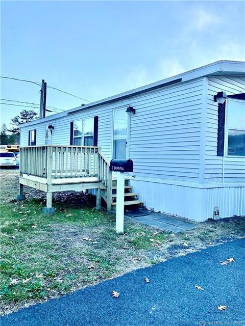 7 Donna St, Beacon Falls, CT 06403 photo 1