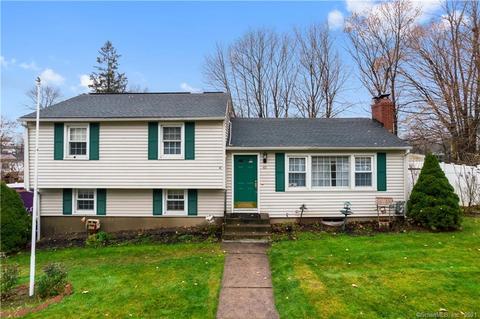 40 Sandquist Cir, Hamden, CT 06514 photo 1