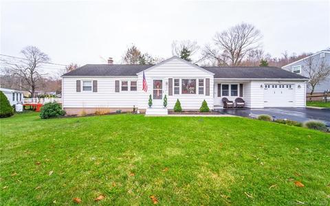 32 Pine View Dr, East Haven, CT 06512 photo 1