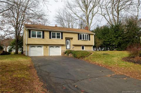76 Russo Dr, Hamden, CT 06518 photo 1