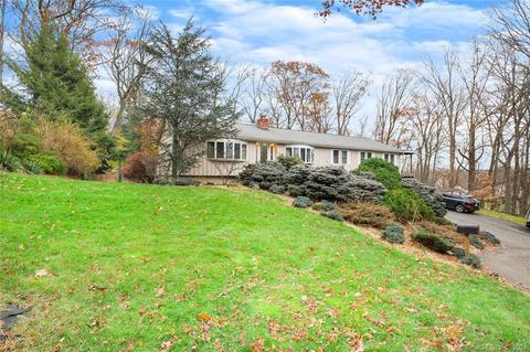 34 Stemway Rd, Trumbull, CT 06611 photo 1