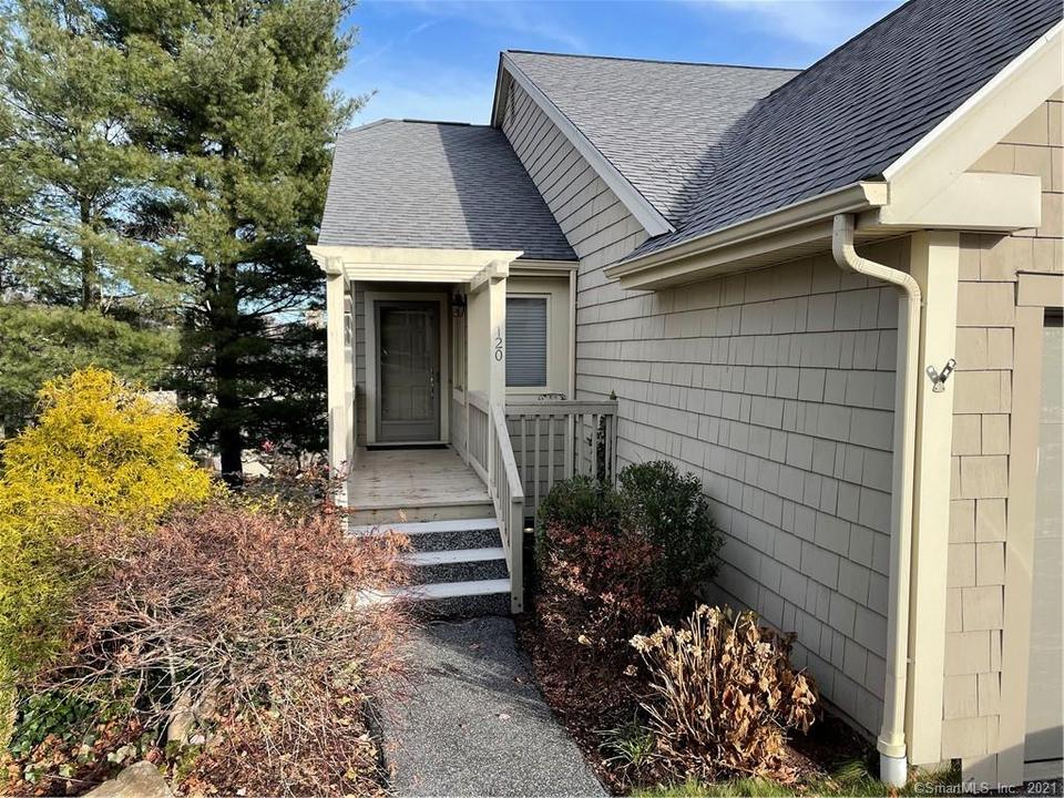 12 Boulevard Dr 19120, Danbury, CT 06810 7 Photos MLS 170455554