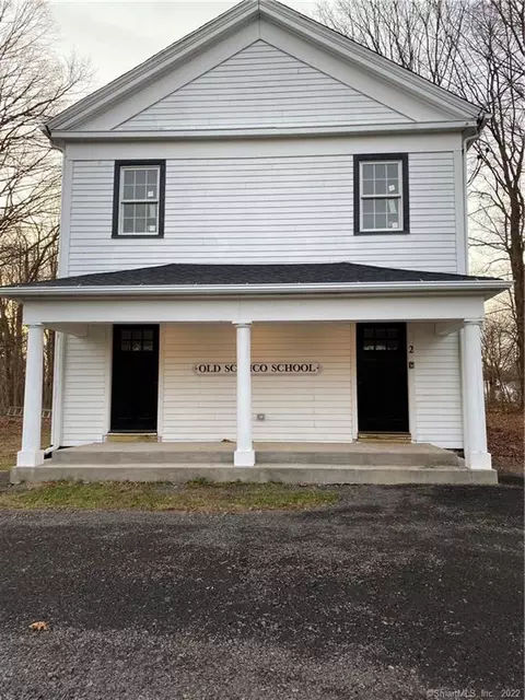 2 Broadbrook Rd, Enfield, CT 06082 photo 1