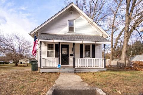 1 Jubrey Ln, Windsor Locks, CT 06096 photo 1