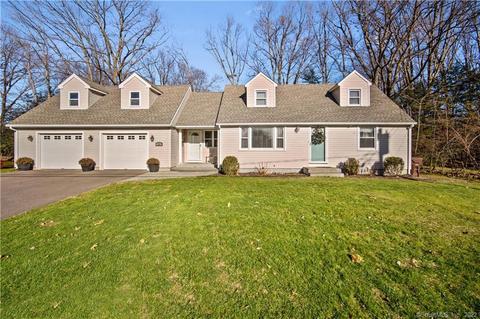 21 Guild St, Enfield, CT 06082 photo 1
