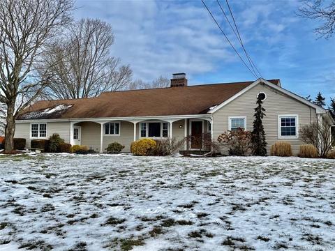 7 Maple Ln, Brookfield, CT 06804 photo 1