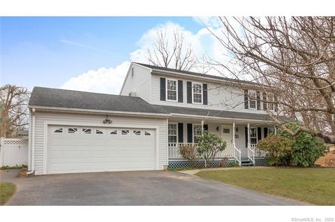 15 Ruby Ln, Stratford, CT 06614 photo 1