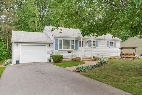 62 Brookside Cir, Wethersfield, CT 06109 photo 1