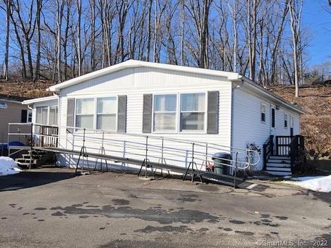 64 Loring Ct, Wallingford, CT 06492 photo 1