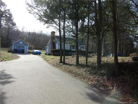 245 Willimantic Rd, Chaplin, CT 06235 photo 1