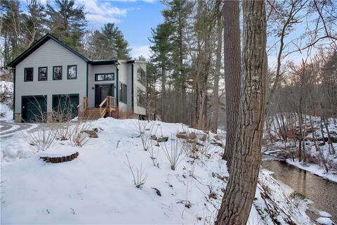 587 Redding Rd, Redding, CT 06896 photo 1