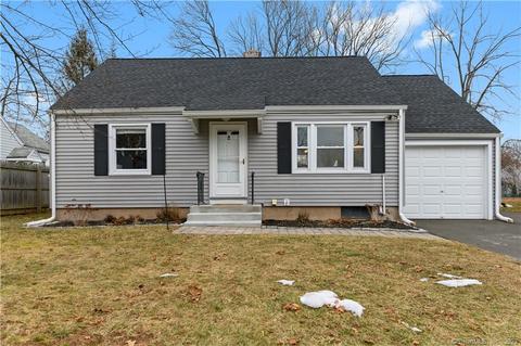 77 Piper Rd, Hamden, CT 06514 photo 1