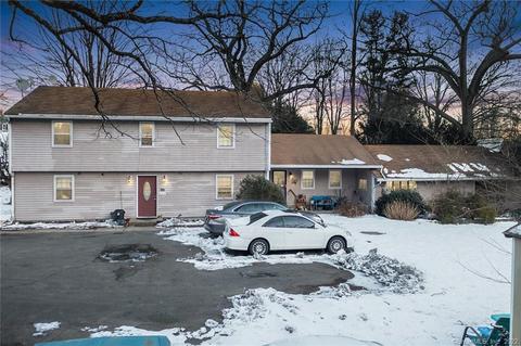 99 Maple Ave, Bristol, CT 06010 photo 1