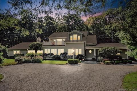 194 Simpaug Tpke, Redding, CT 06896 photo 1