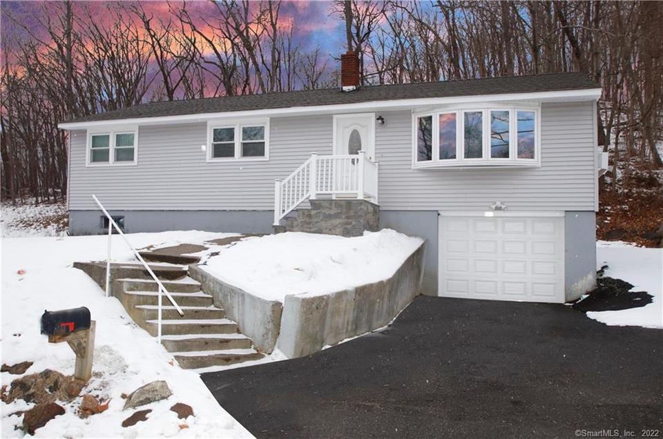 120 Cook Ln, Beacon Falls, CT 06403 21 Photos MLS 170464038 Movoto