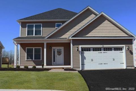 64 Bleeker Cir, North Haven, CT 06473