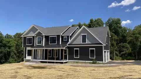 12 Sunrise Dr, Columbia, CT 06237