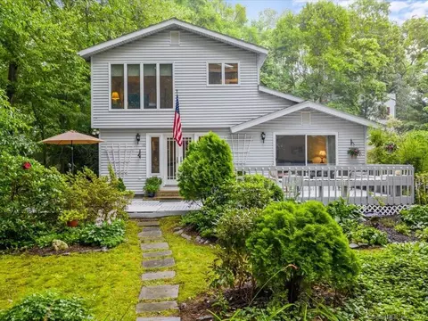 20 Pheasant Dr, Madison, CT 06443 photo 1