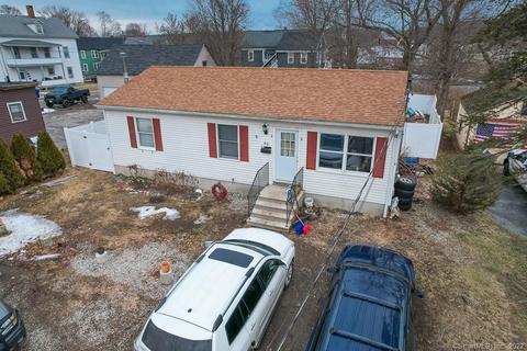 60 Maple St, Killingly, CT 06239 photo 1