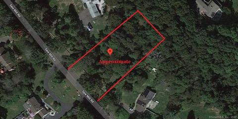 575 Saw Mill Rd, Guilford, CT 06437