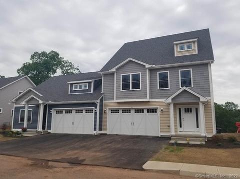27 Newbury Ct #42, North Haven, CT 06473