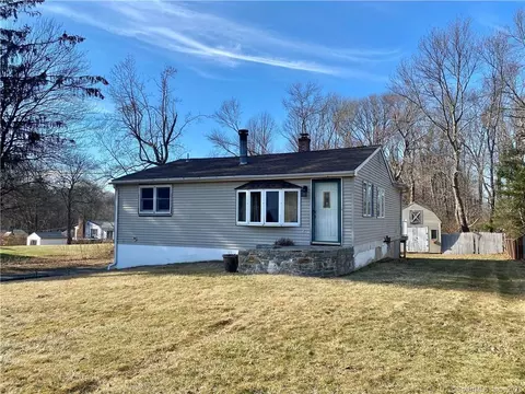 12 Knapp Dr, Prospect, CT 06712 photo 1