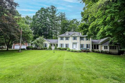 4 Hidden Brook Dr, Brookfield, CT 06804 photo 1