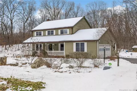 97 Bennett Dr, Hampton, CT 06247 photo 1