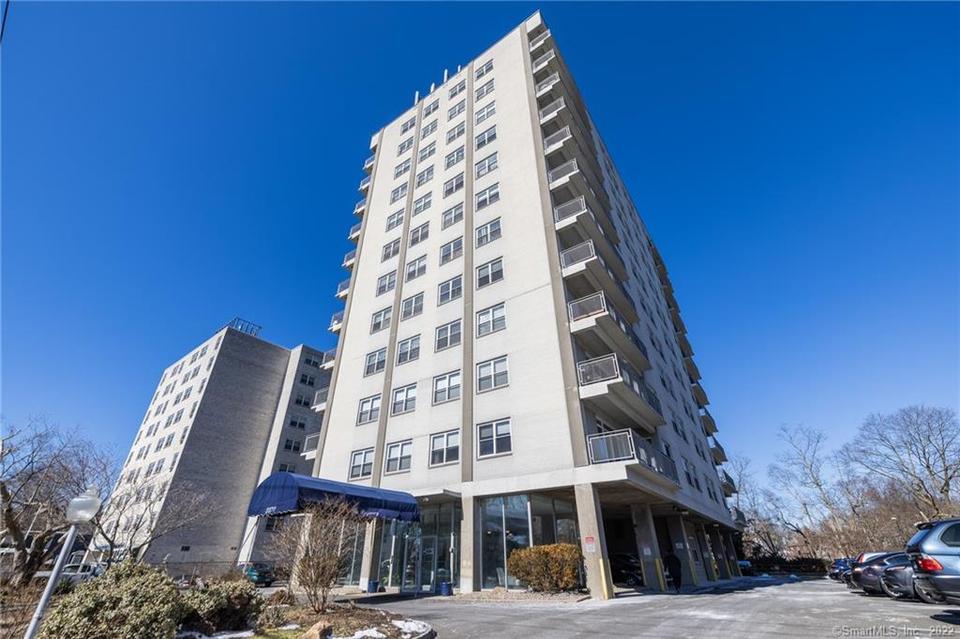 2370 North Ave 4C, Bridgeport, CT 06604 1 photo MLS 170471309