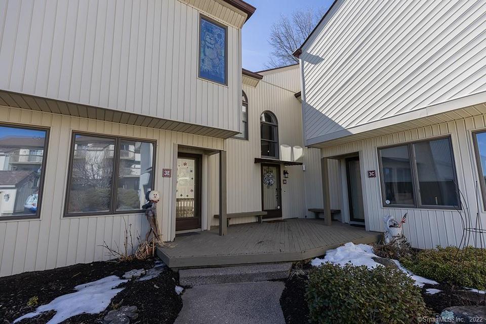 12 Spindle Hill Rd 3D, Wolcott, CT 06716 40 Photos MLS 170472395