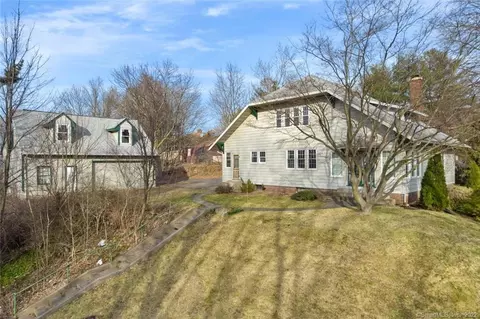 458 E Main St, Meriden, CT 06450 photo 1
