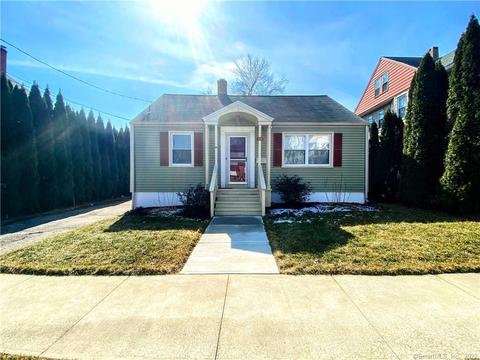 36 Spring St, Derby, CT 06418 photo 1