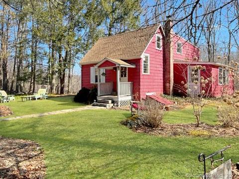 22 Samuelson Rd, Weston, CT 06883 photo 1