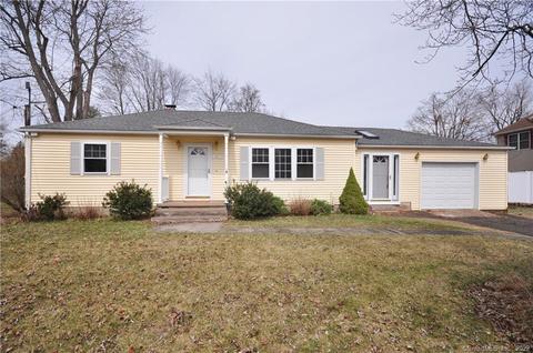86 Andover Rd, Windsor Locks, CT 06096 photo 1