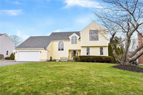 47 Silo Dr, Wethersfield, CT 06109 photo 1