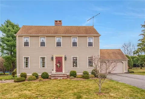 48 Dusty Ln, Wethersfield, CT 06109 photo 1